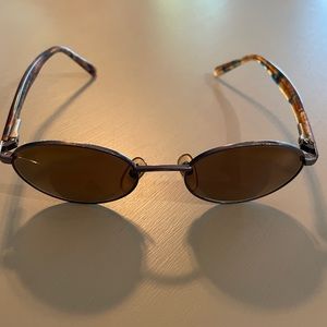 Vintage Maui Jim polarized sunglasses